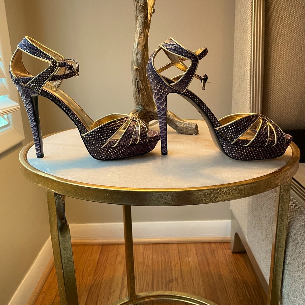 Coach Size 8.5 Heeled Sandals